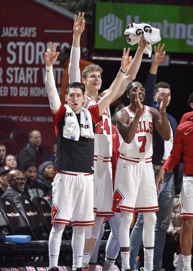 公牛队老将复出，带领球队走出低谷的简单介绍