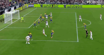 包含助攻数创新高，球队团结一致击败对手的词条