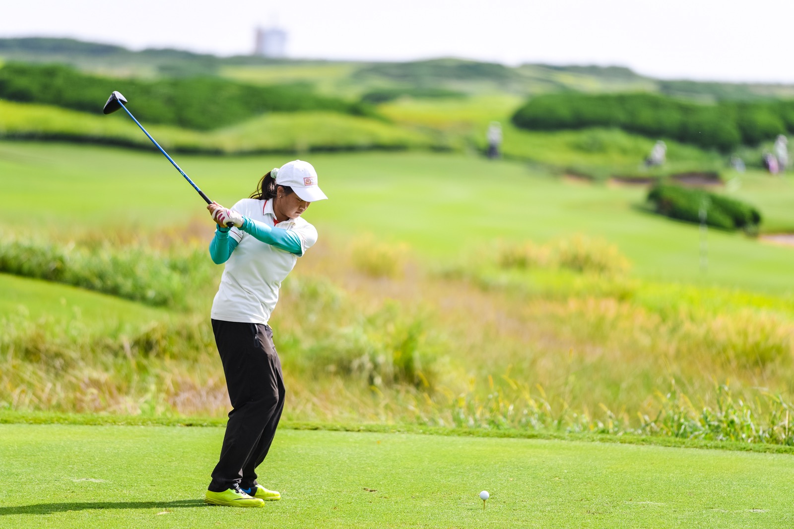 爱游戏亚洲官网-澳大利亚选手逆袭夺得冠军，喜极而泣感人瞬间