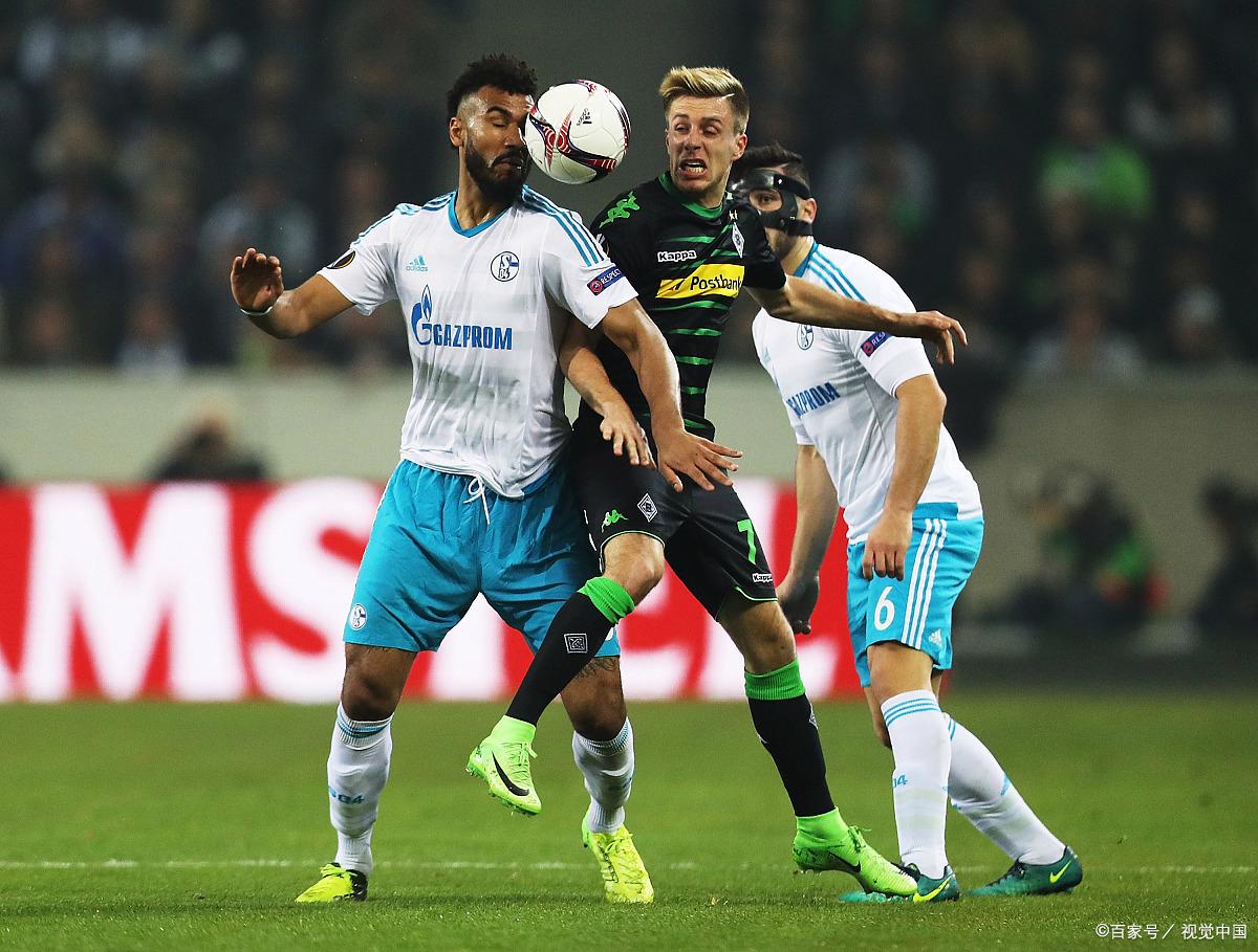 关于沙尔克队以强大实力获胜，稳固领先位置的信息