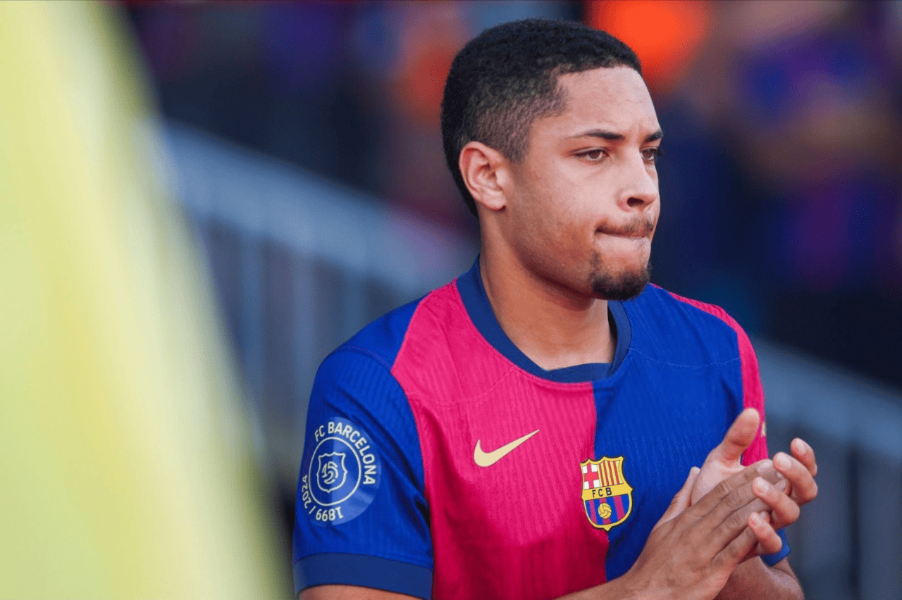 包含阵容调整：巴萨计划大手笔引援的词条