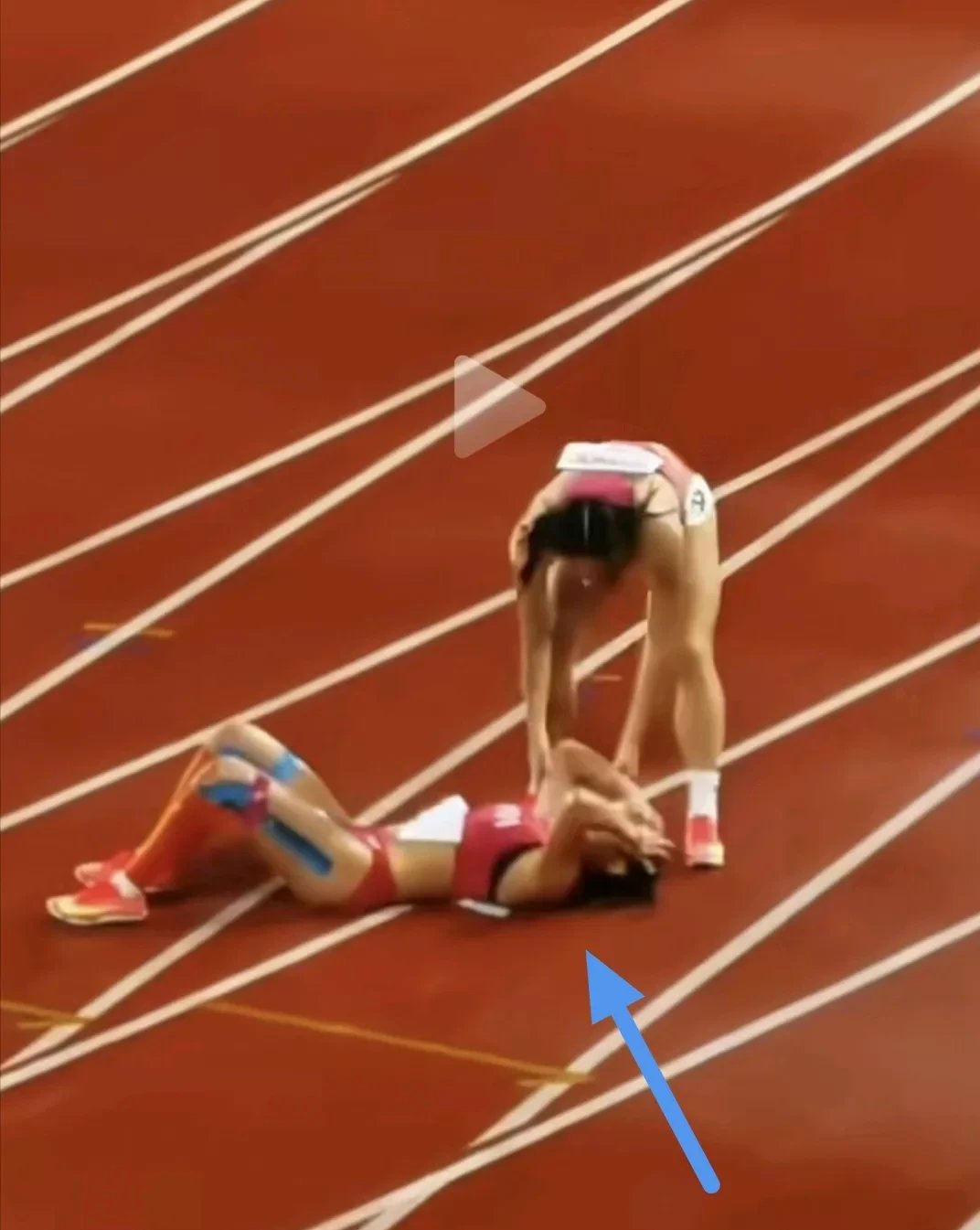 包含田径选手冲刺风速，夺冠一刻惊世骇俗的词条