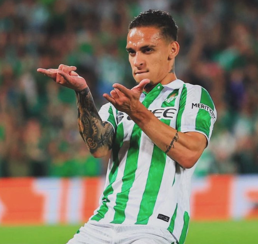 爱游戏登录入口-皇家贝蒂斯客场取胜，球迷欢呼