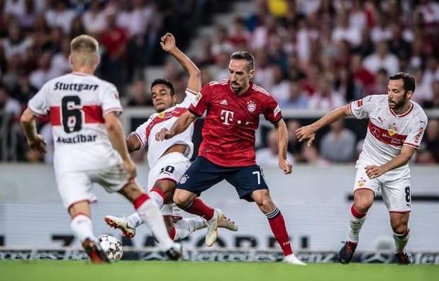 爱游戏地址-红发狂风暴雨中获胜，拜仁慕尼黑实力无敌的简单介绍